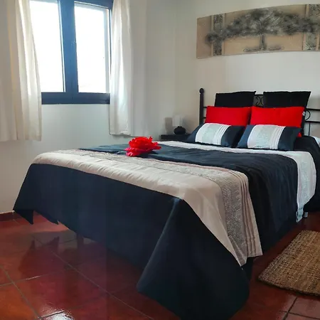Casita Oyala San Bartolomé