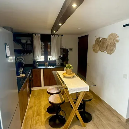Casita Oyala * San Bartolomé